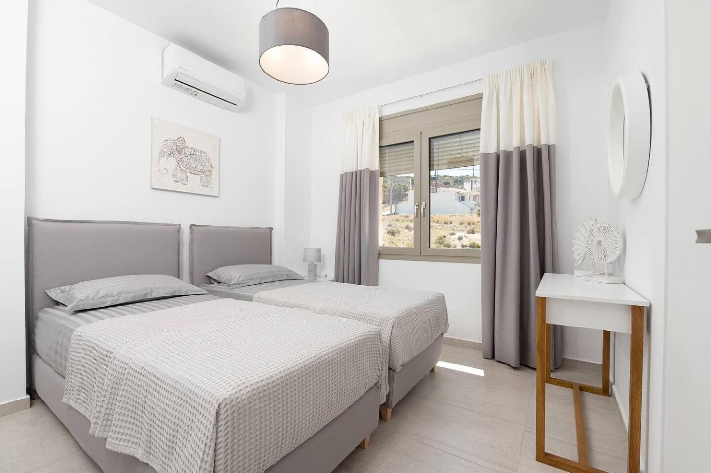 Ammokrinos Luxury Homes,150M From The Beach Kalamaki  Ngoại thất bức ảnh