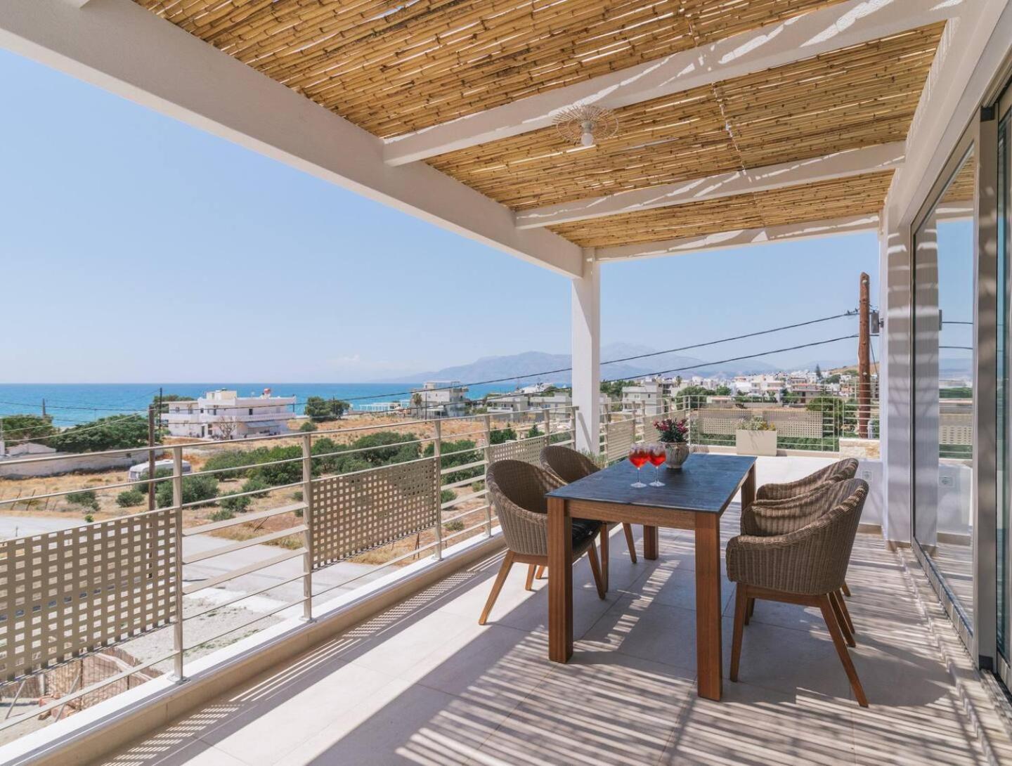 Ammokrinos Luxury Homes,150M From The Beach Kalamaki  Ngoại thất bức ảnh