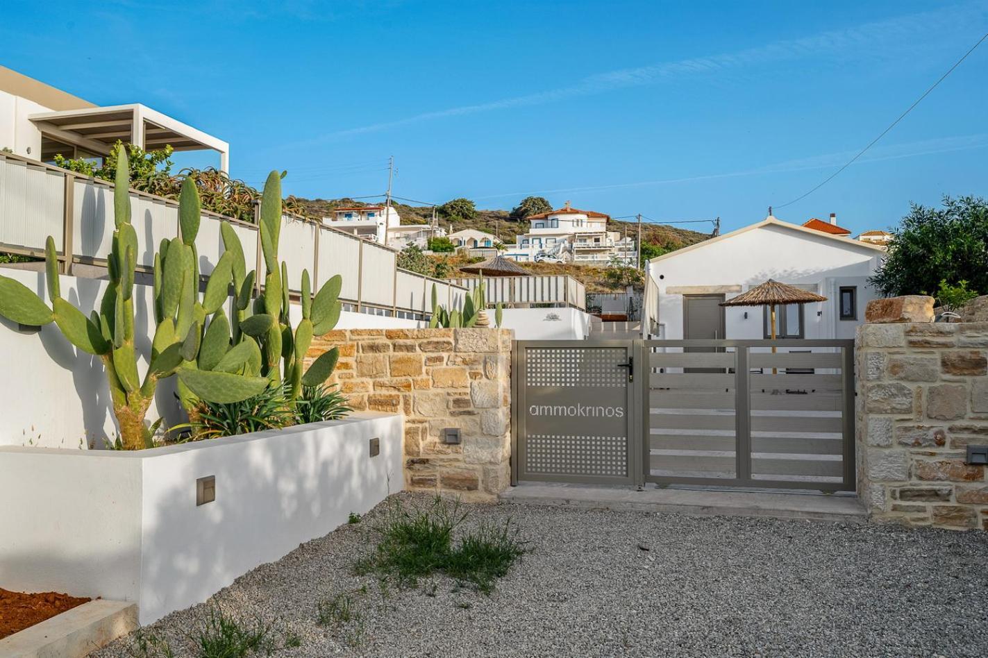 Ammokrinos Luxury Homes,150M From The Beach Kalamaki  Ngoại thất bức ảnh