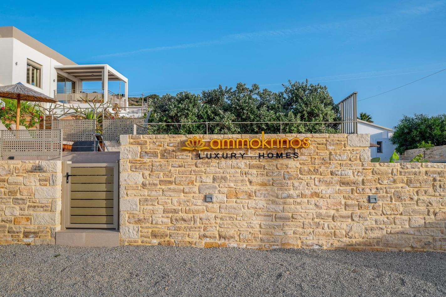Ammokrinos Luxury Homes,150M From The Beach Kalamaki  Ngoại thất bức ảnh